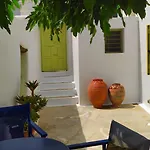 Grandpa's Traditional Tatil Evi *